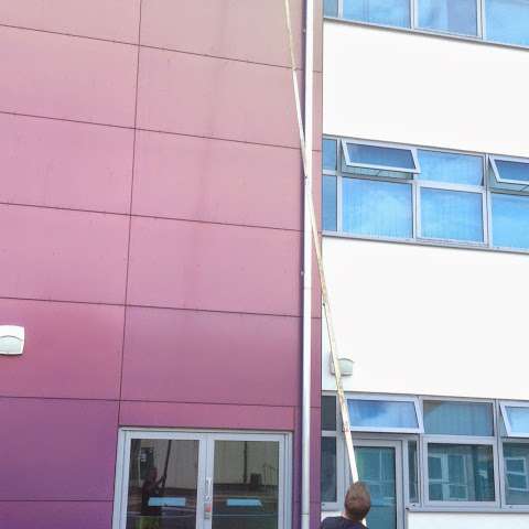 MH Cleaning Solutions Ltd photo